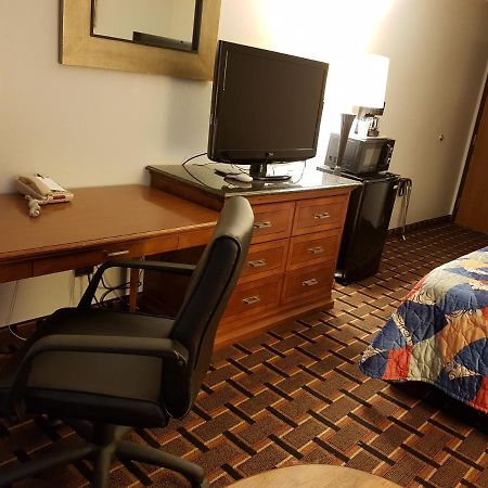 Le Mars Inn And Suites Екстер'єр фото
